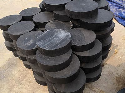 静乐县板式橡胶支座由若干层橡胶片与薄钢板经加压硫化